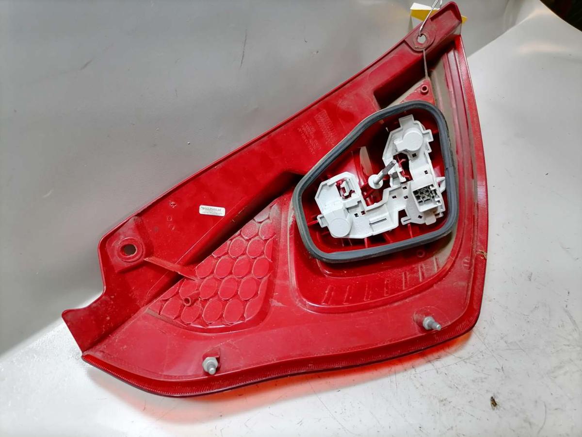Ford Fiesta JA8 original Rücklicht Rückleuchte Schlussleuchte rechts Bj.2009